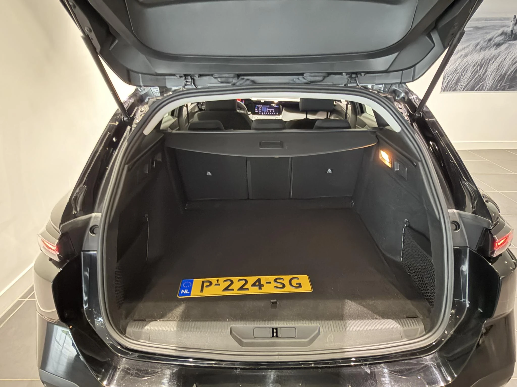 Peugeot-308-image-18