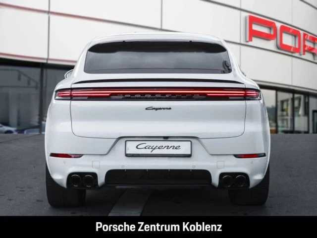 Porsche Cayenne E-Hybrid Coupe Black Edition black edition