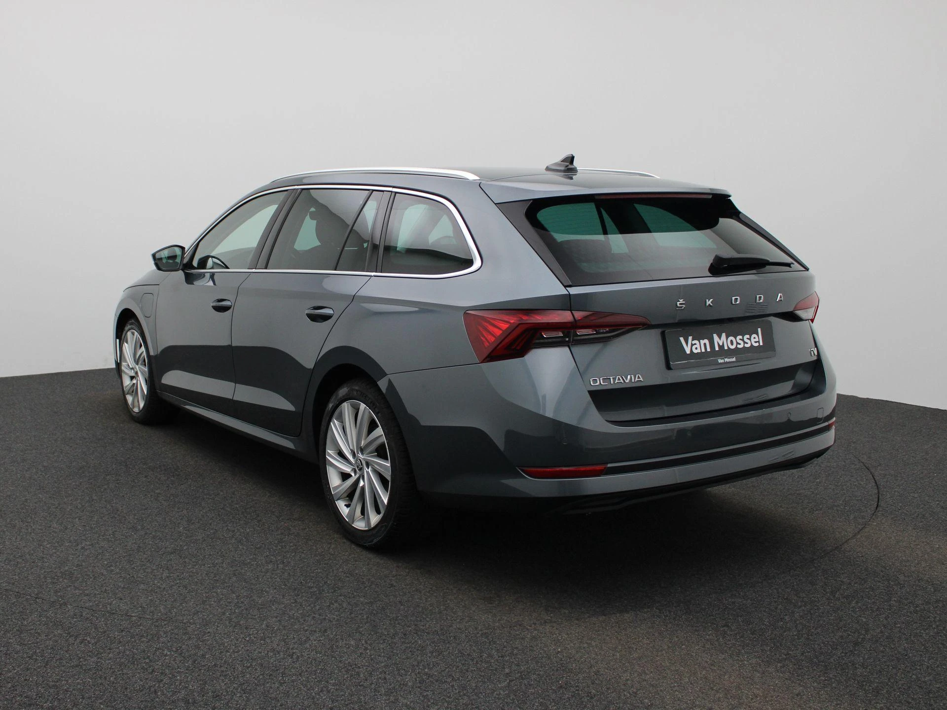 Škoda-Octavia-image-2