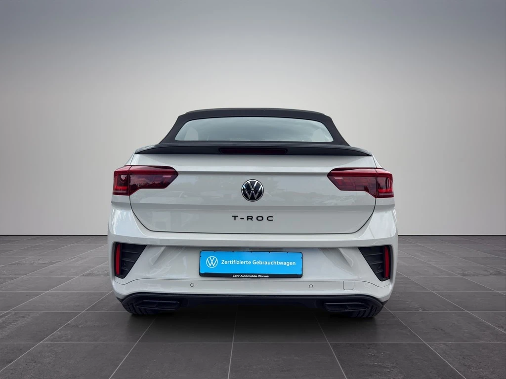 Volkswagen-T-Roc-image-2