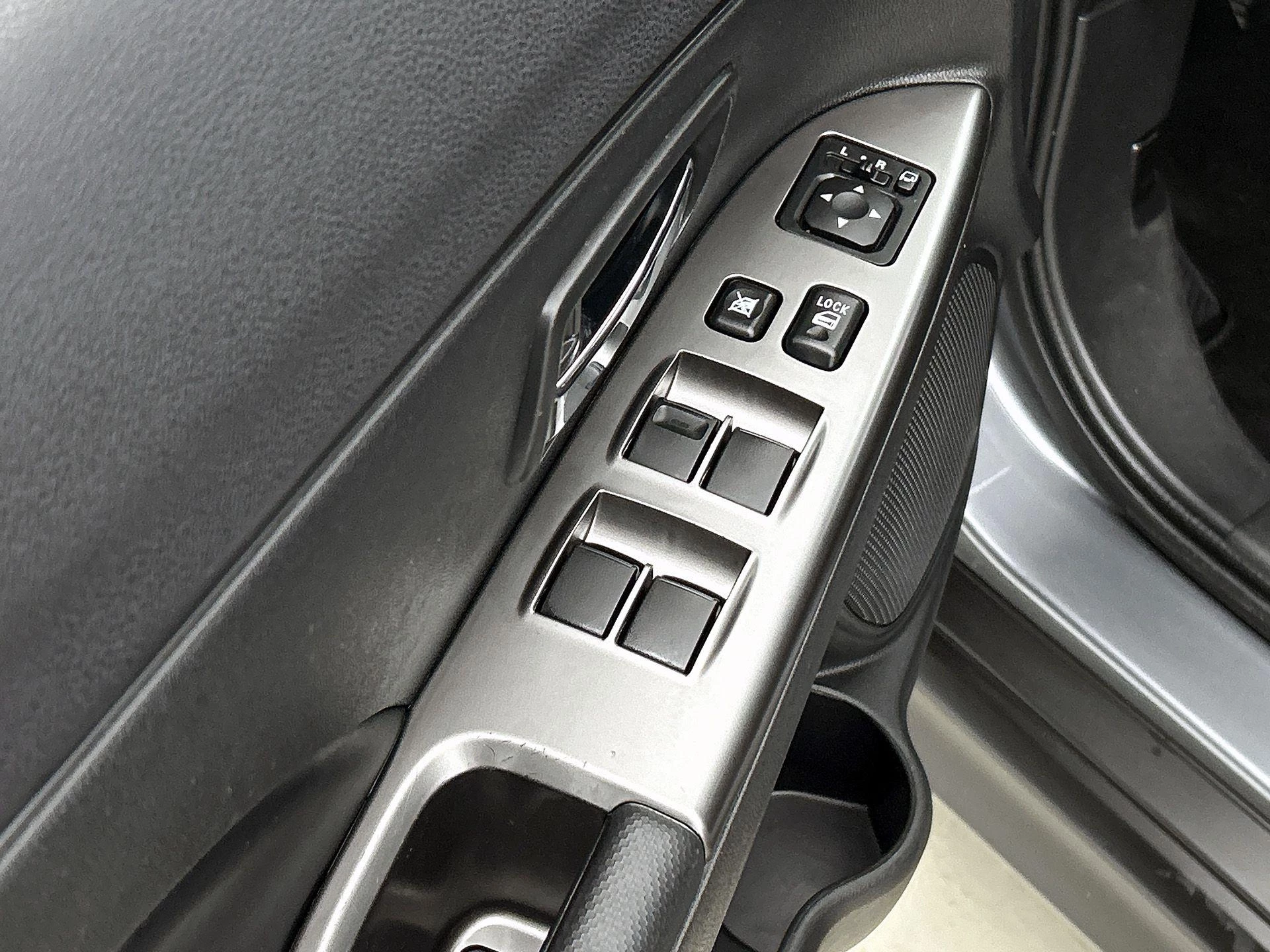 Mitsubishi-ASX-image-23