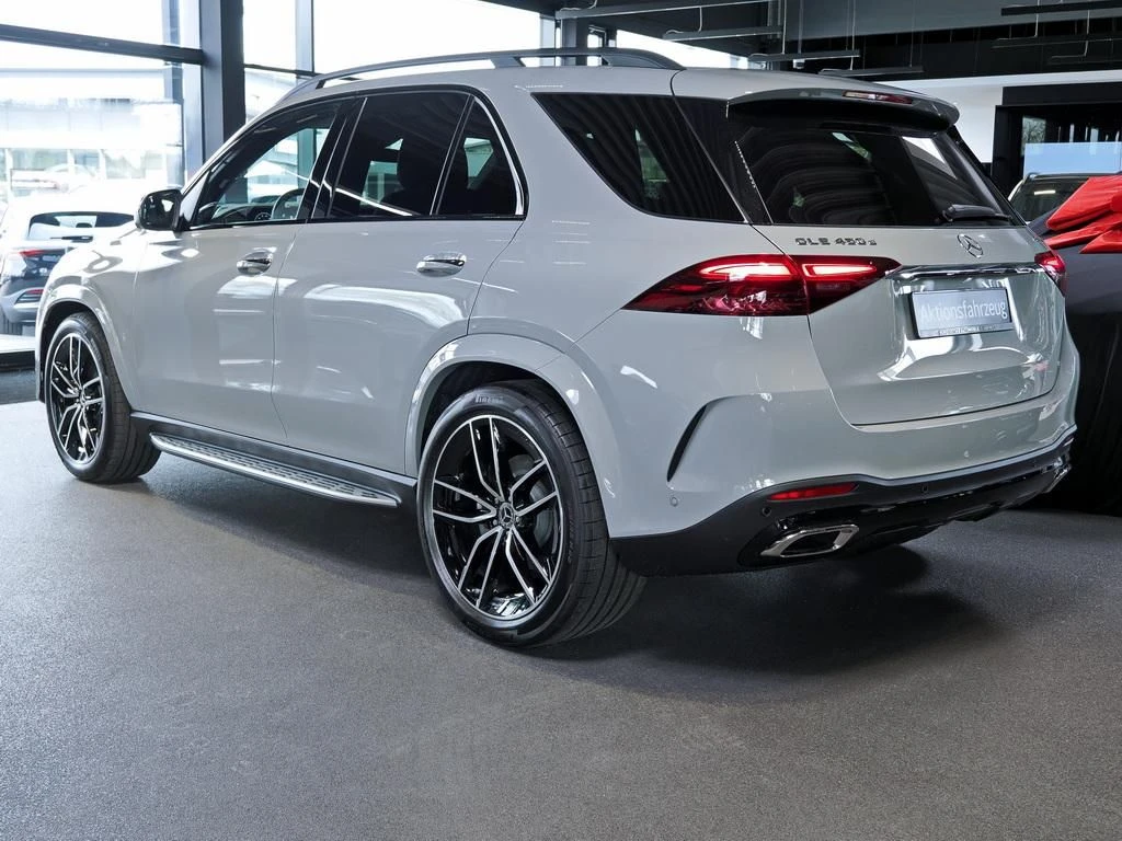 Mercedes-Benz-GLE 450 d-image-4
