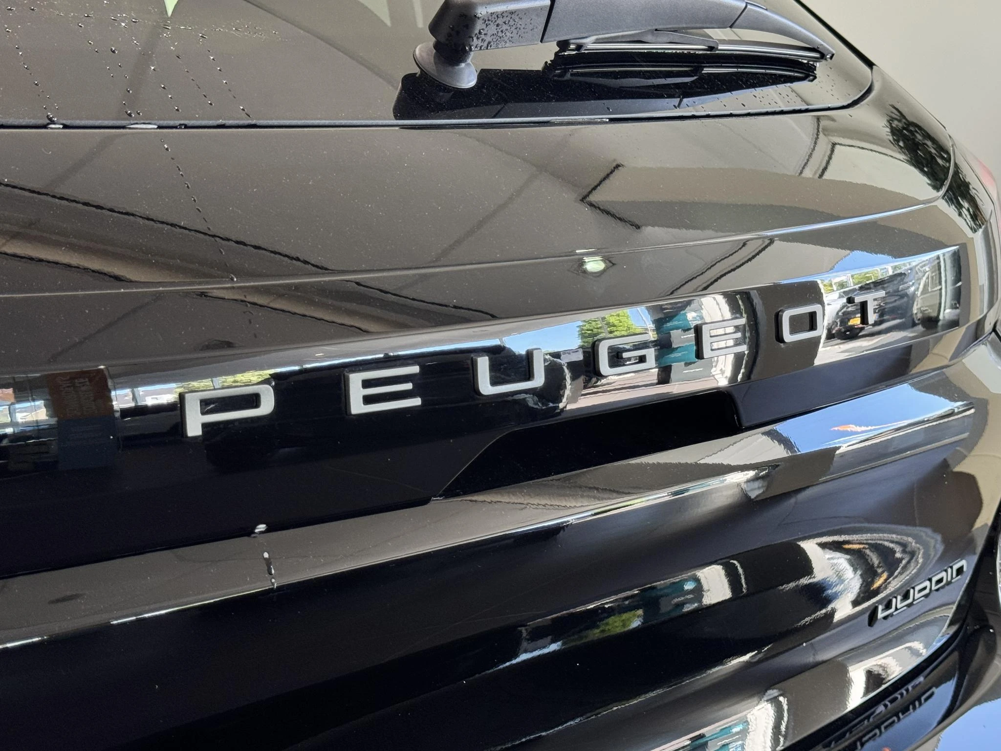 Peugeot-208-image-12