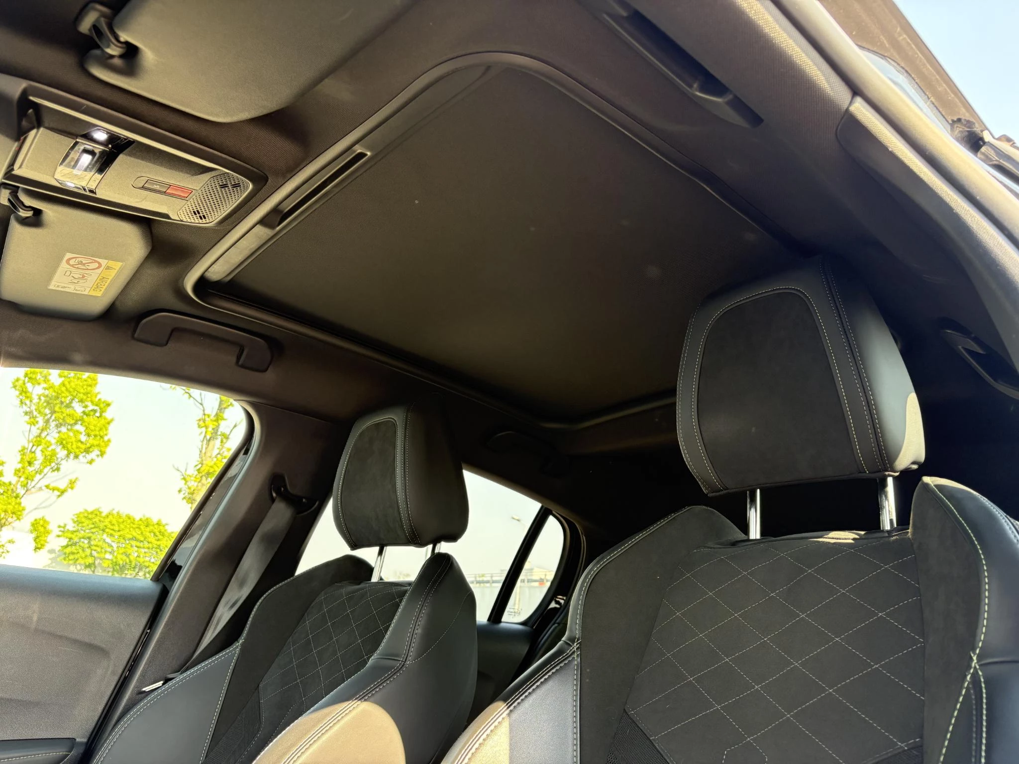Peugeot-208-image-15
