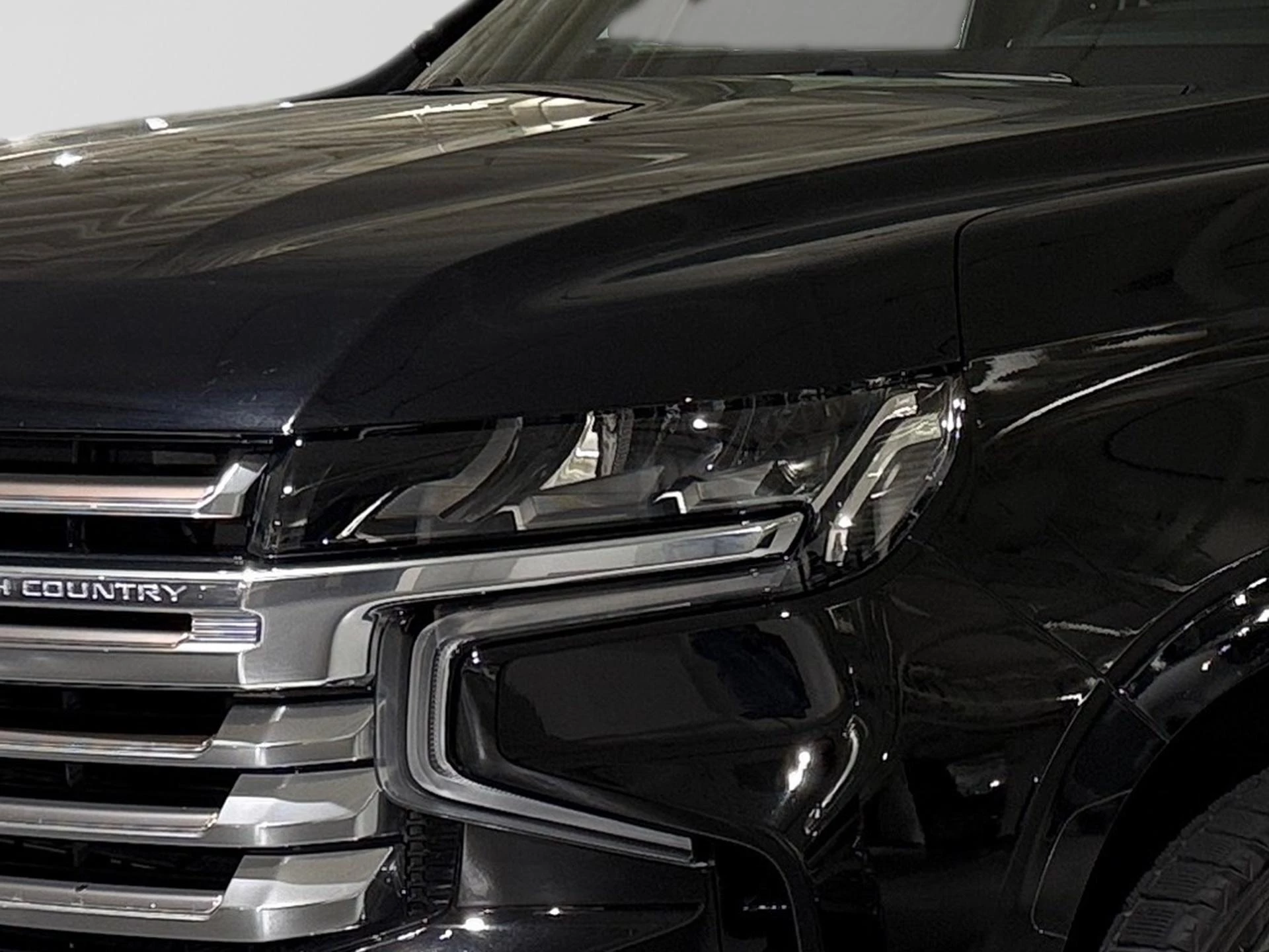 Chevrolet-Tahoe-image-21
