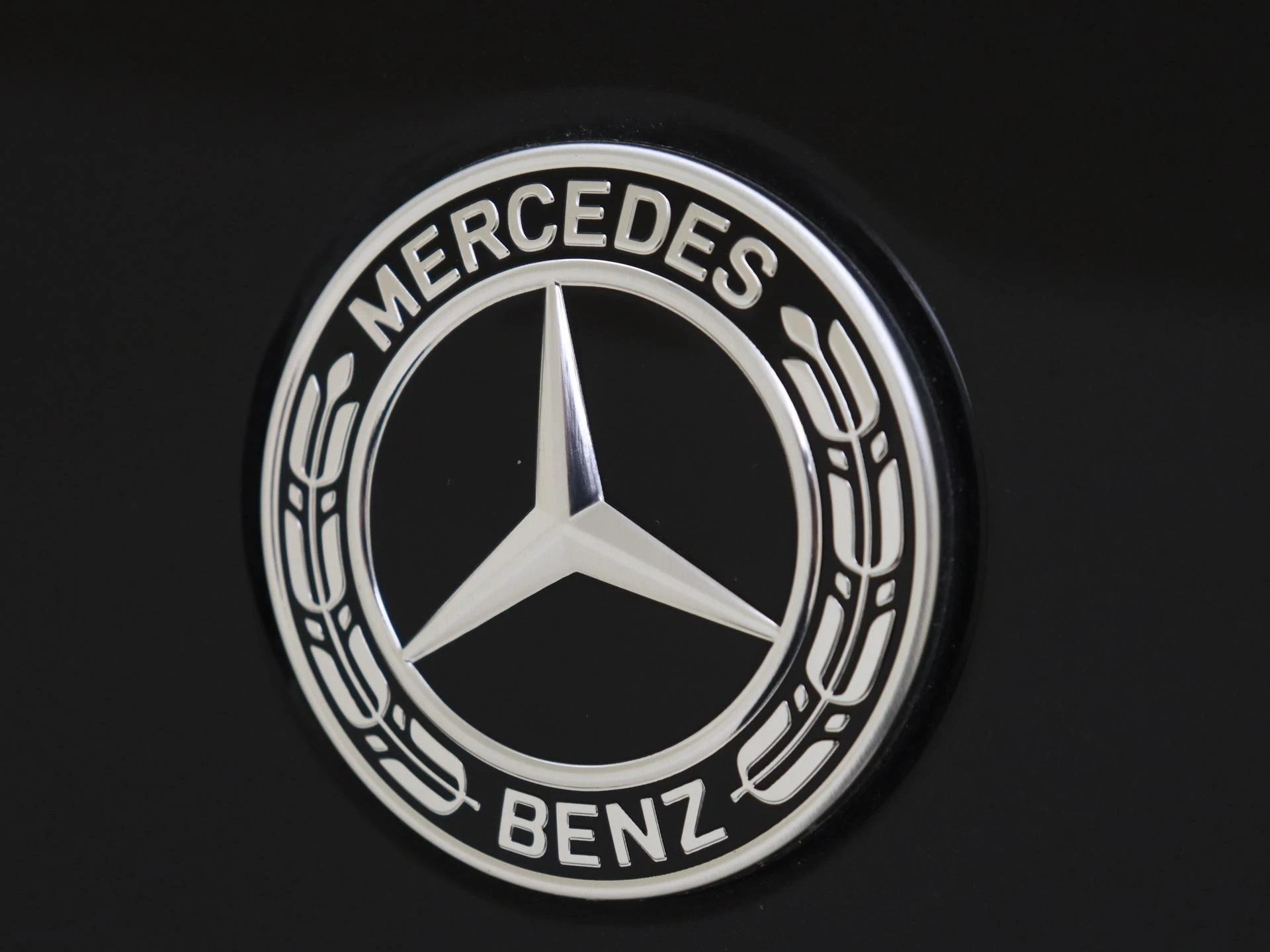 Mercedes-Benz-C-Klasse-image-28