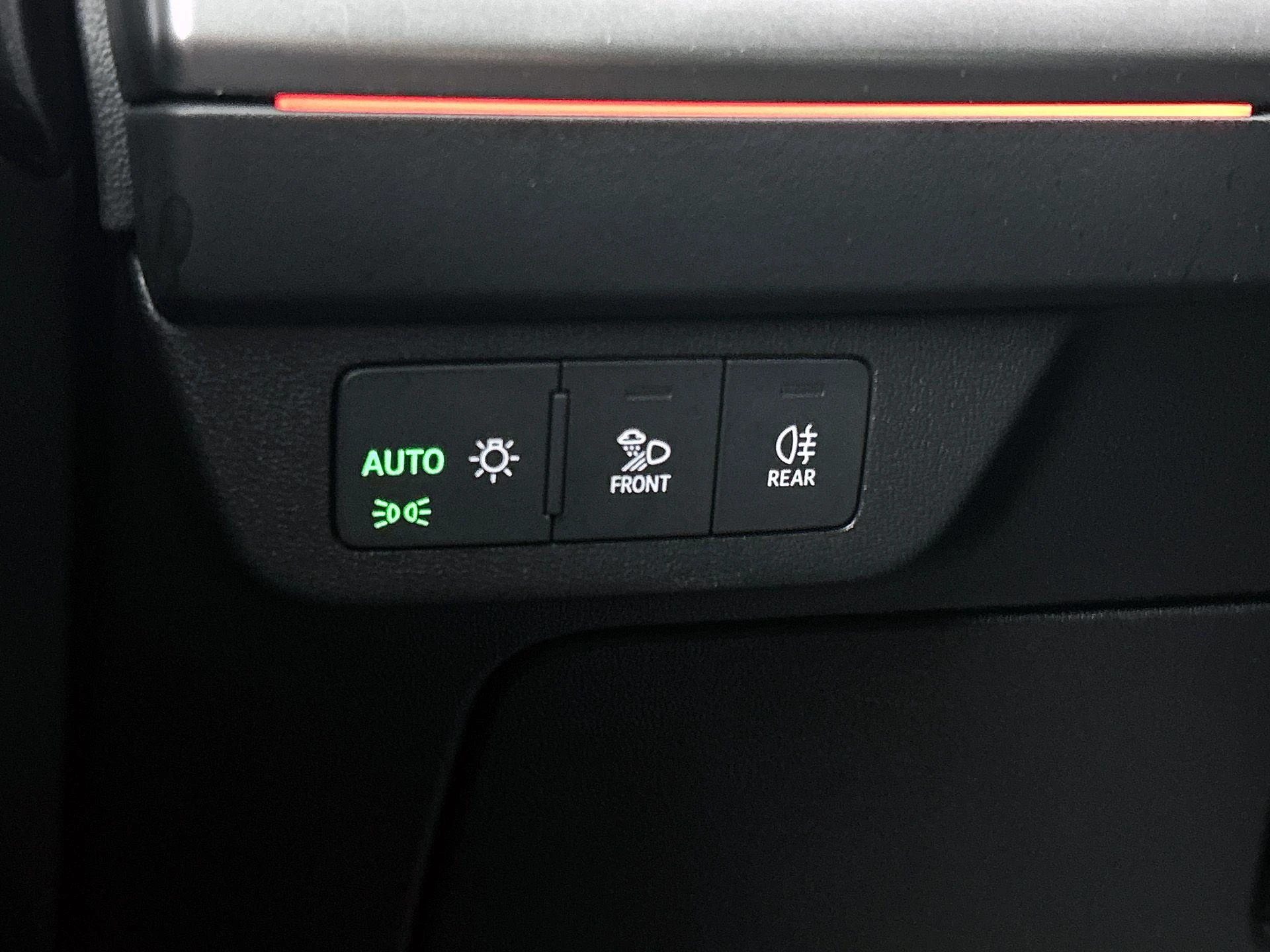 Audi-Q4 e-tron-image-21