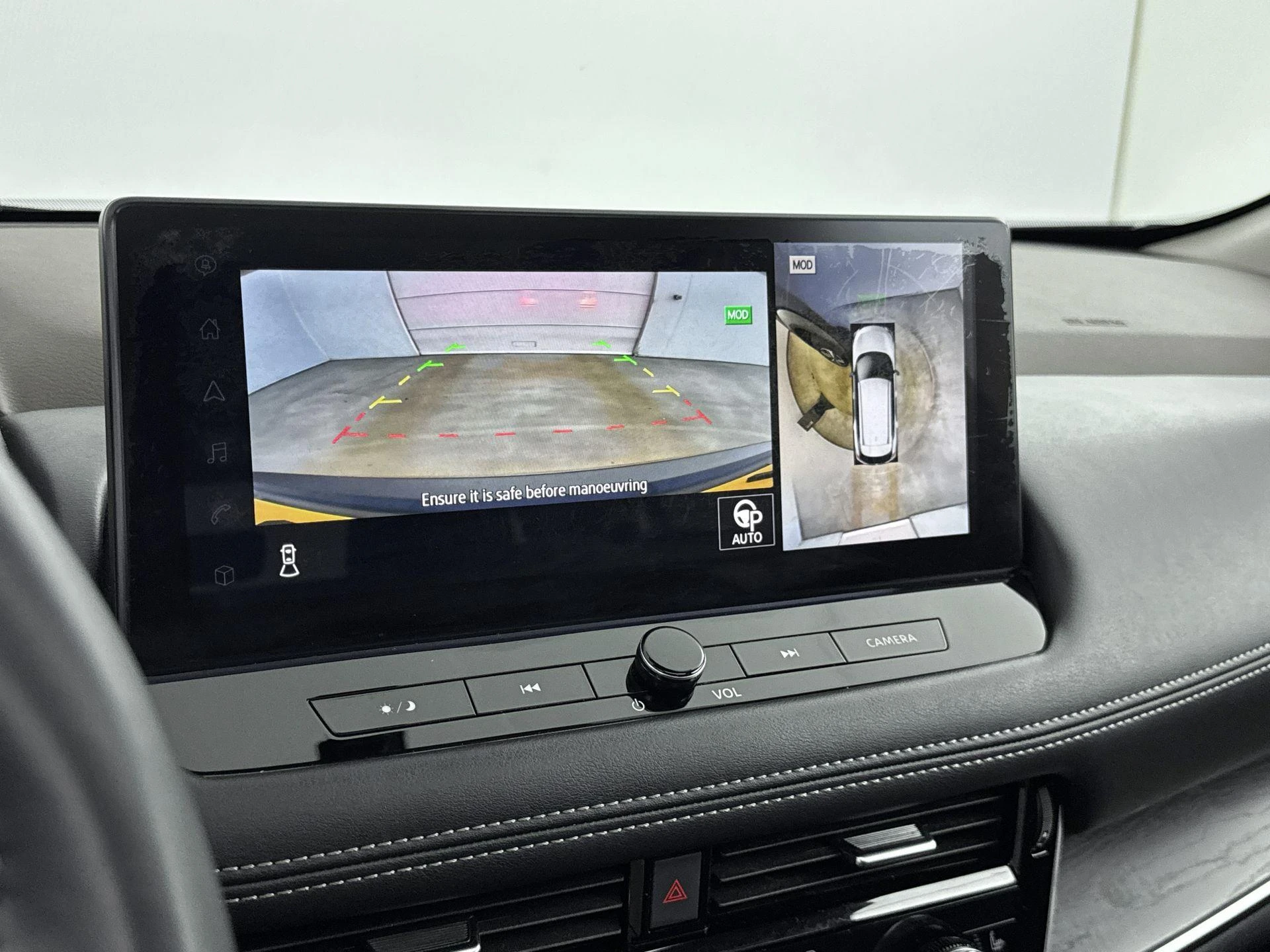 Nissan-X-Trail-image-10