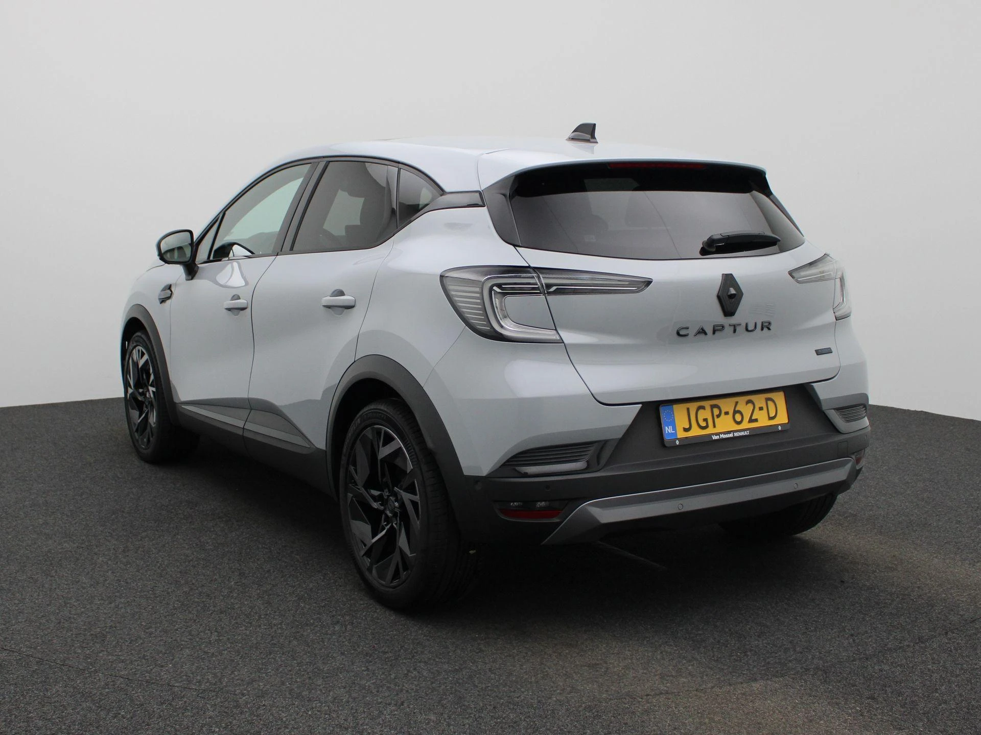 Renault-Captur-image-1