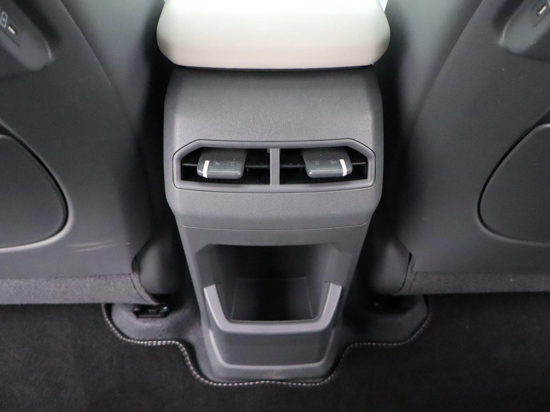 Kia-EV3-image-41