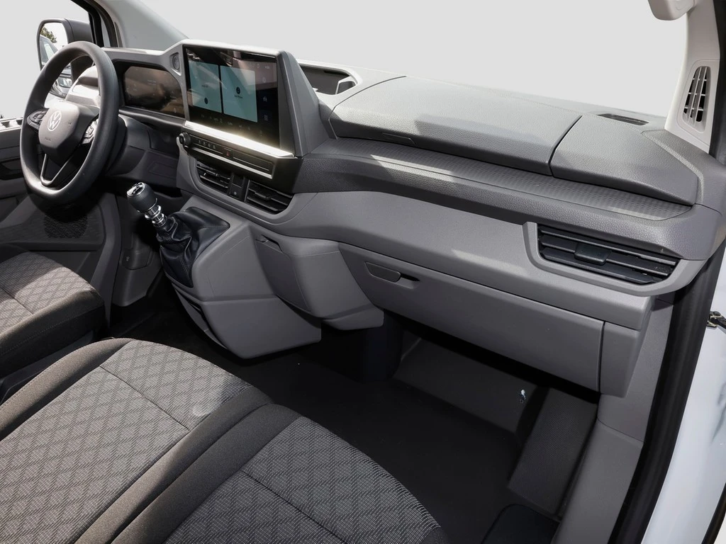 Volkswagen-Transporter-image-6