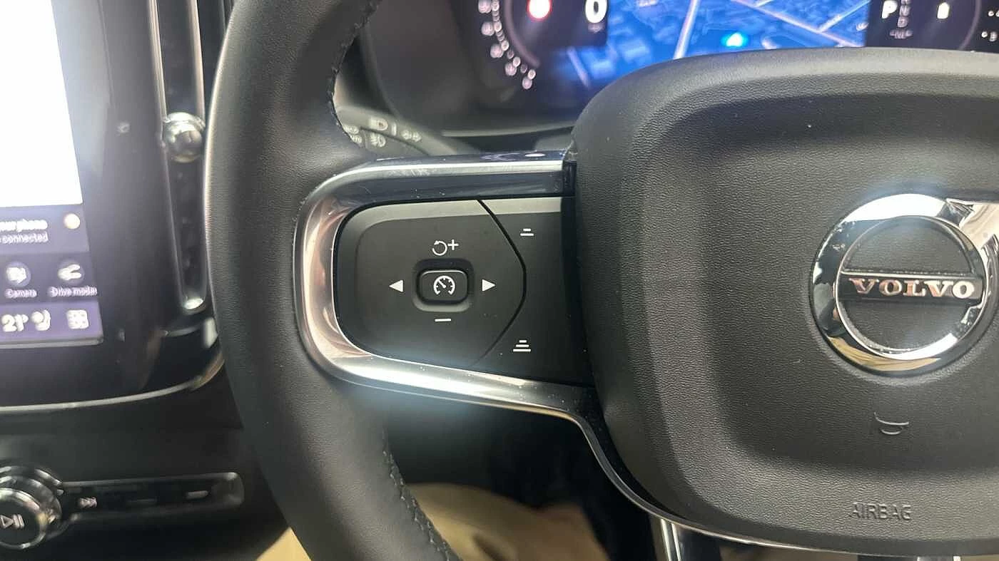 Volvo-XC40-image-27