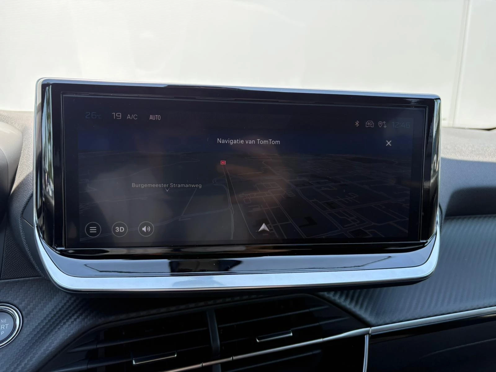 Peugeot 2008 1.2 PureTech 100 Allure