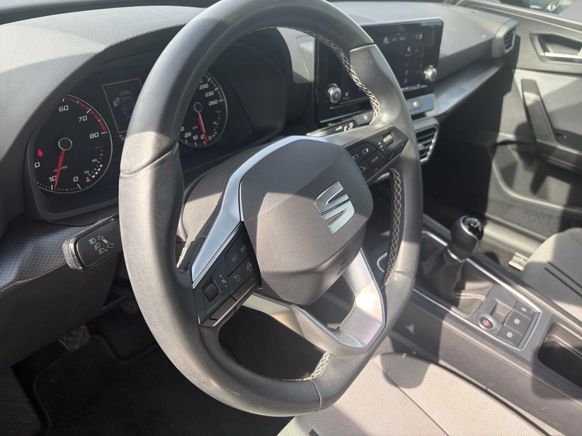 SEAT-Leon-image-7