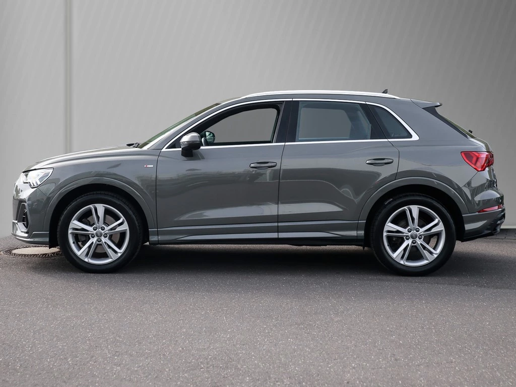 Audi Q3 40 TDI S line Navi Panorama AHK Kamera