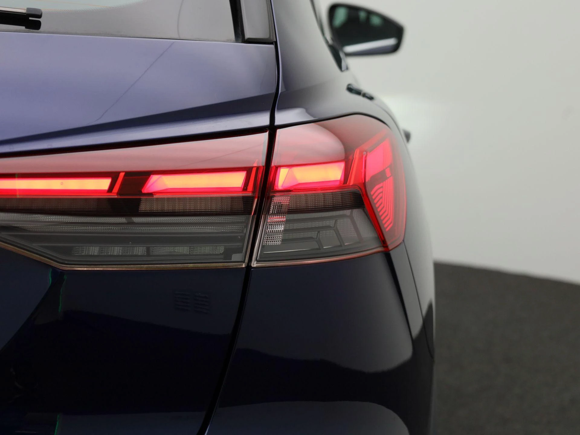 Audi-Q4 e-tron-image-39