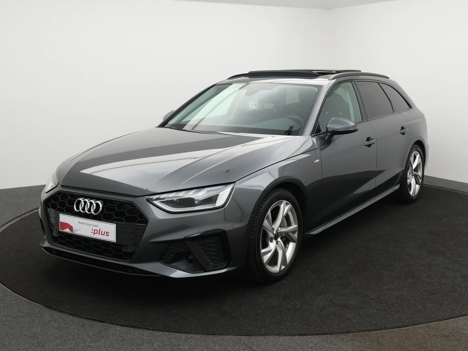 Audi-A4-image-0