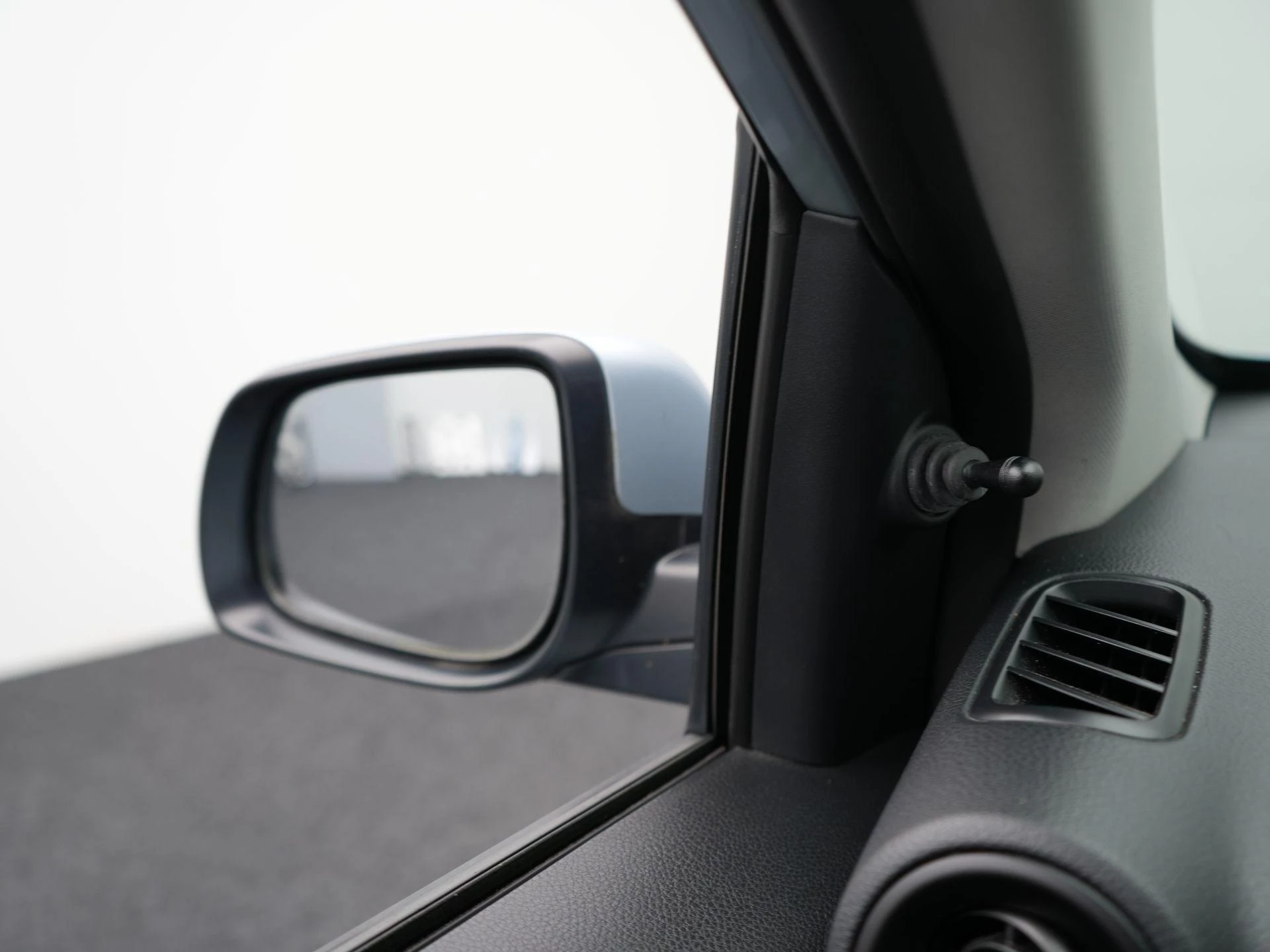 Kia-Picanto-image-23