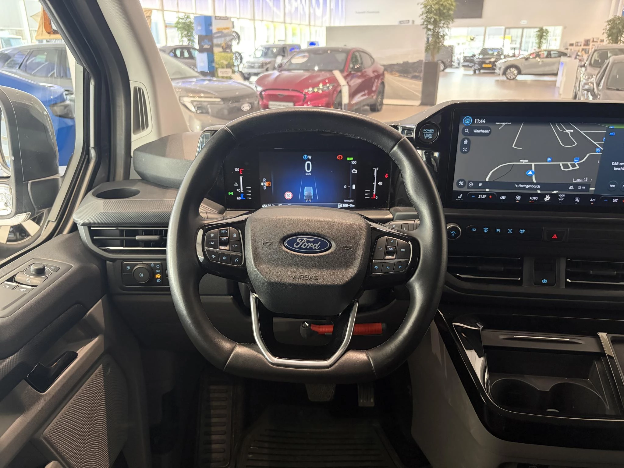 Ford Transit Custom 320 2.5 PHEV L2H1 Limited DC