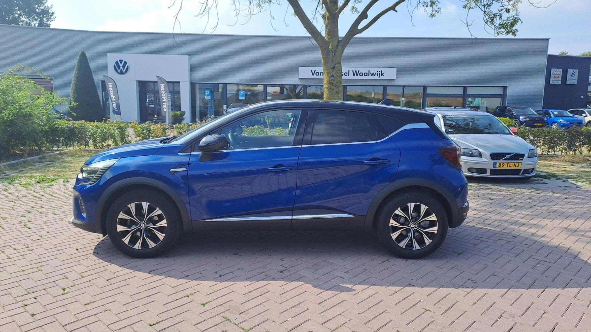Renault-Captur-image-2