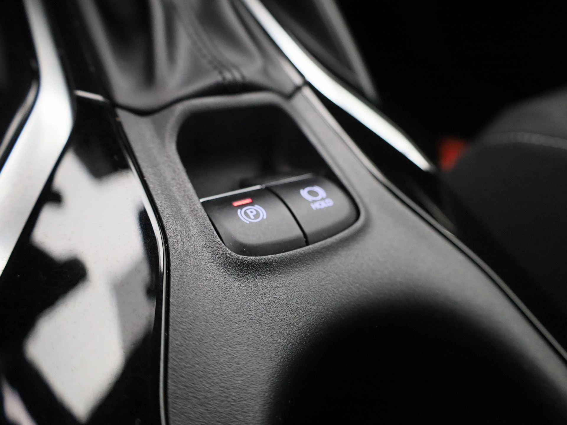 Toyota-Corolla Touring Sports-image-24