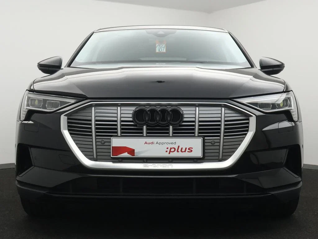 Audi-e-tron-image-23