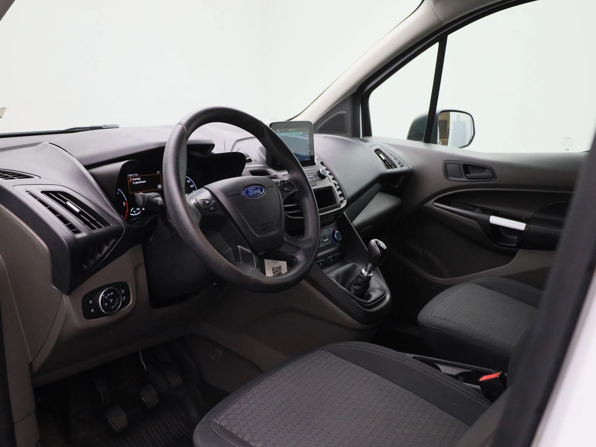 Ford-Transit Connect-image-31