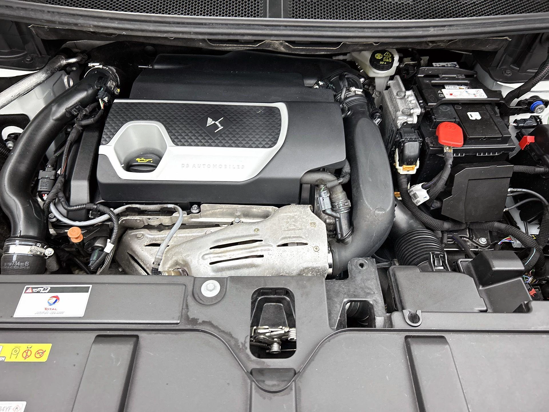 DS DS 7 Crossback 1.6 PureTech Performance Line