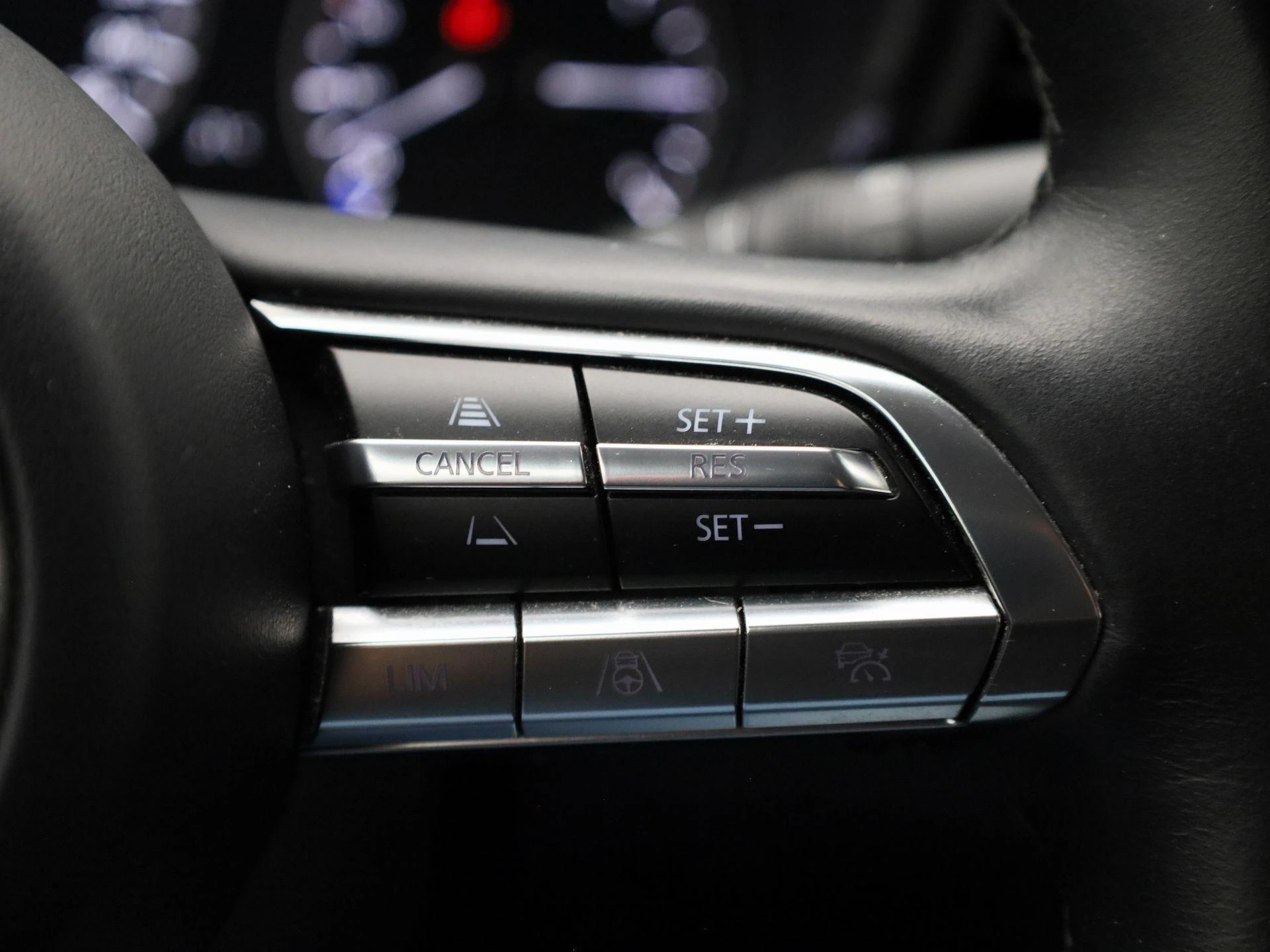 Mazda-CX-30-image-25