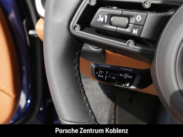 Porsche-911-image-13