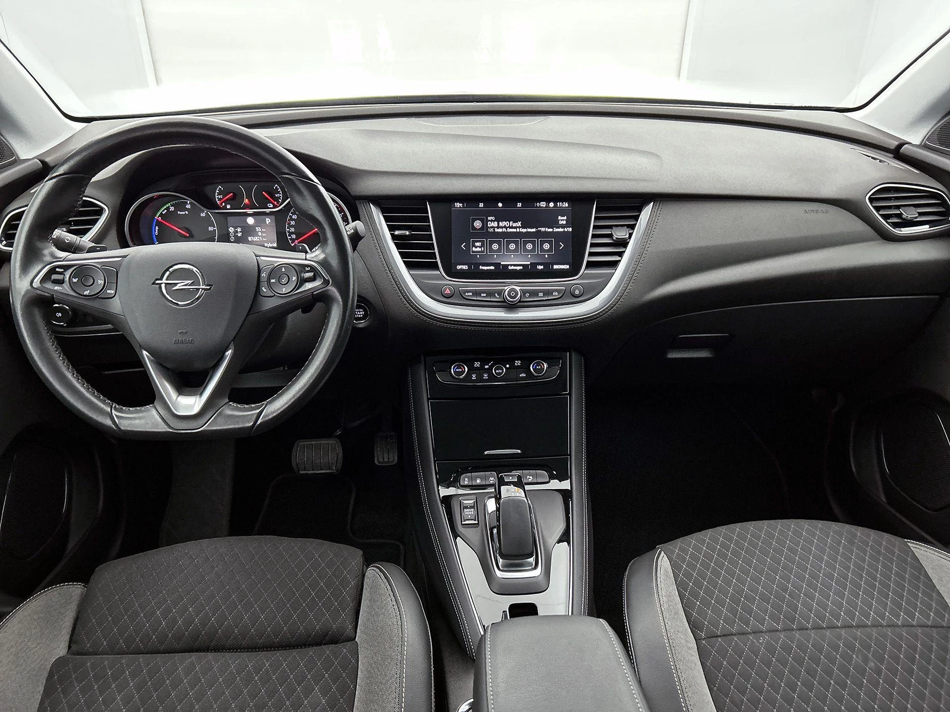 Opel-Grandland X-image-18