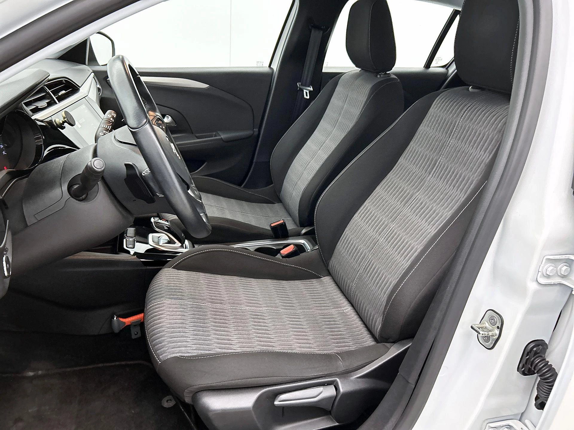 Opel-Corsa-image-34