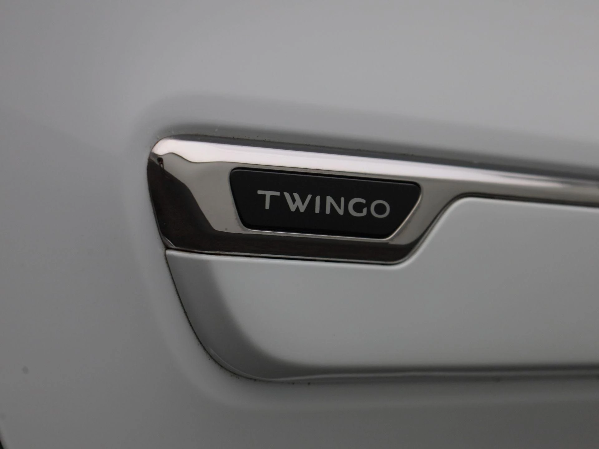 Renault Twingo Z.E. R80 Intens