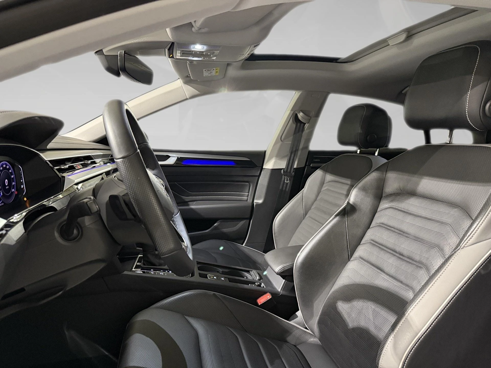 Volkswagen-Arteon-image-3