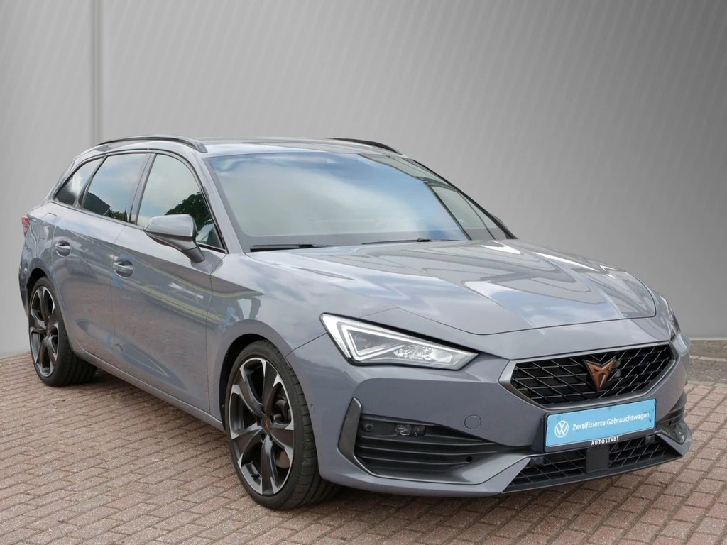 CUPRA Leon Sportstourer VZ 2.0 TSI 19" BEATS LEDER Navi+VC ACC LED RFK+PDC SHZ