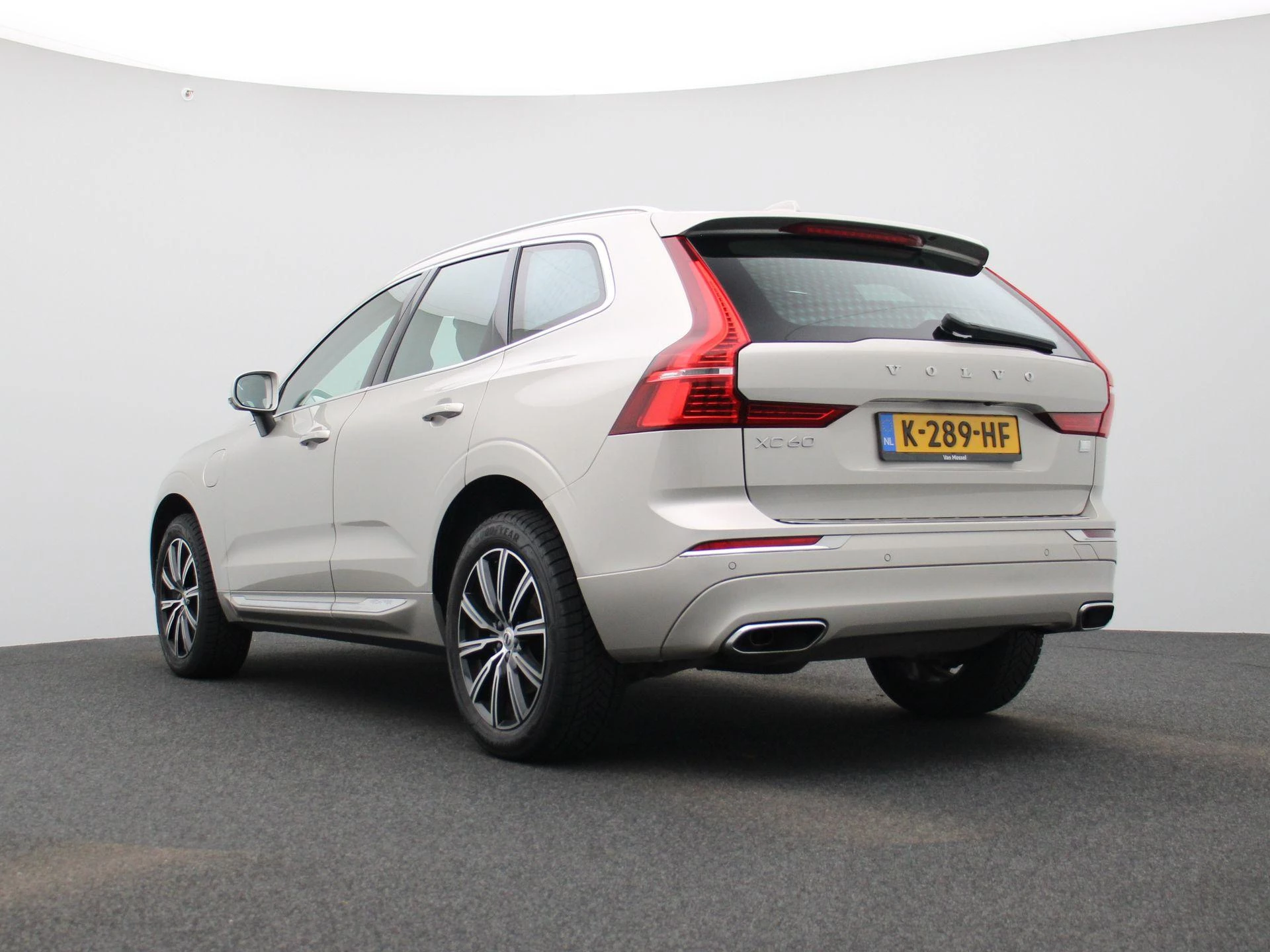 Volvo-XC60-image-1