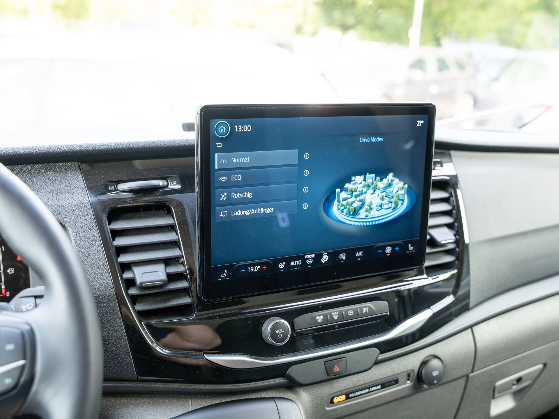 Ford-Transit-image-12