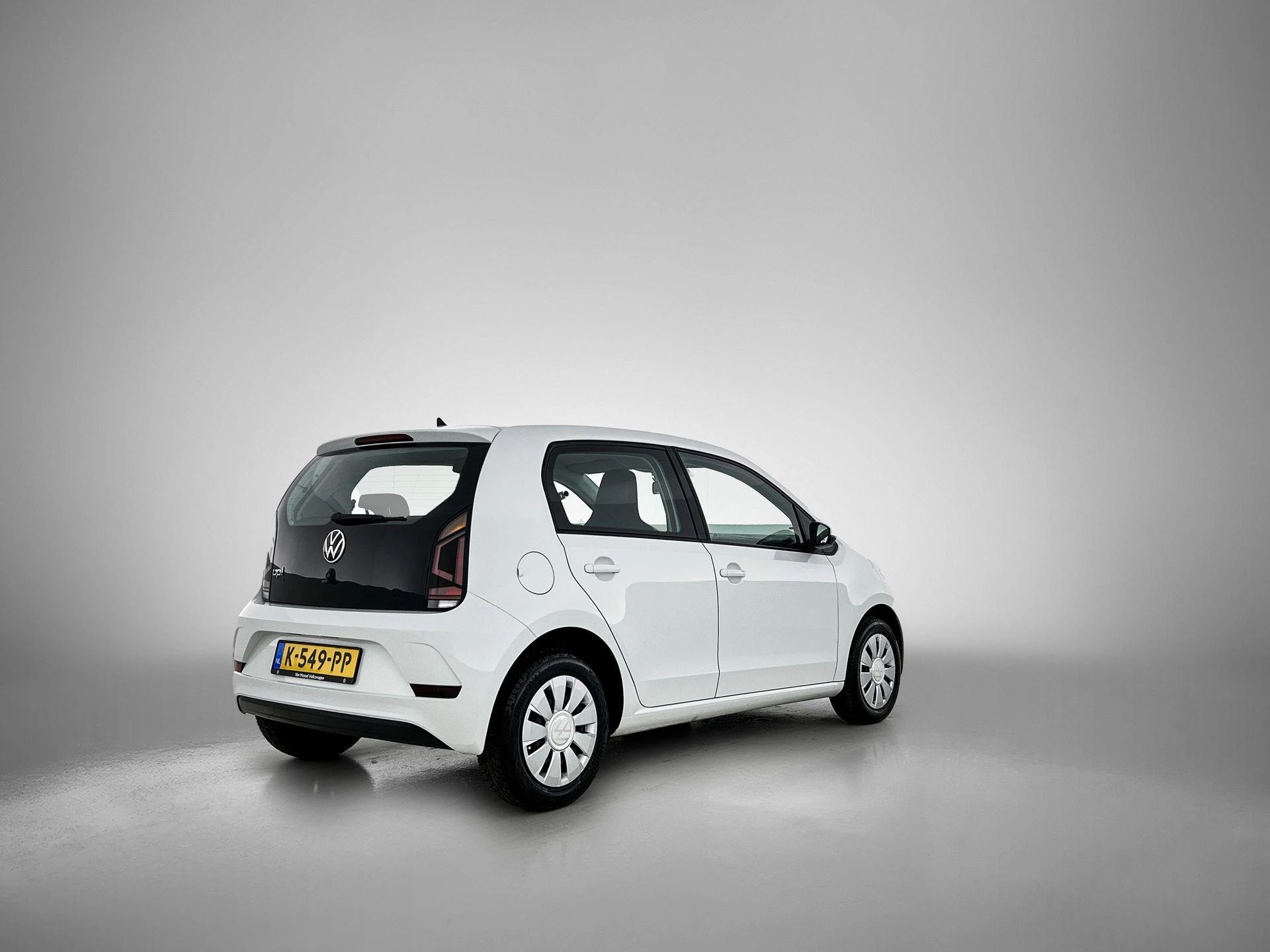 Volkswagen-up!-image-3