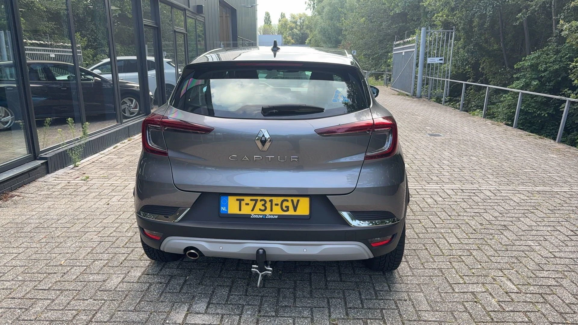 Renault-Captur-image-8