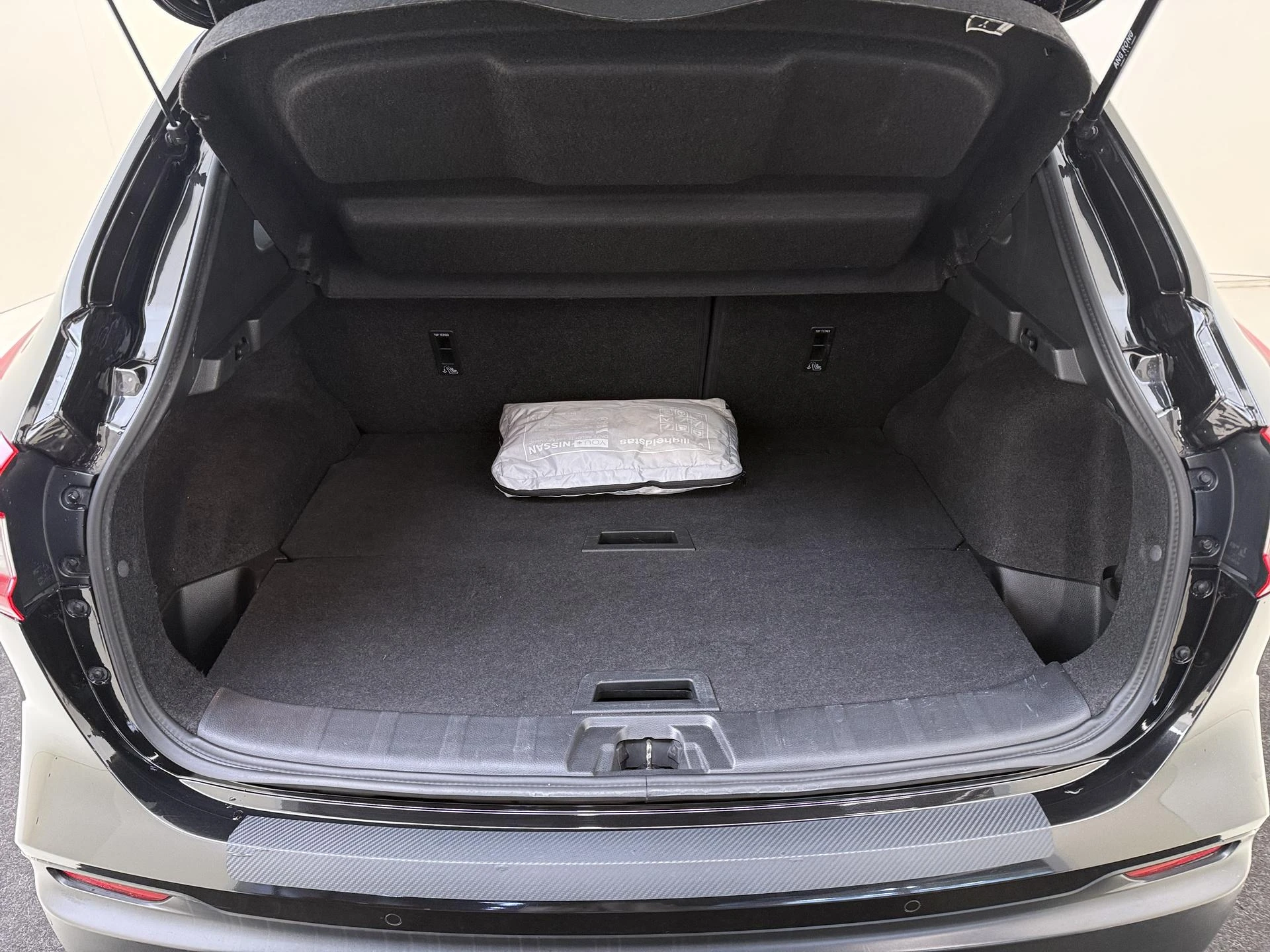 Nissan-QASHQAI-image-24