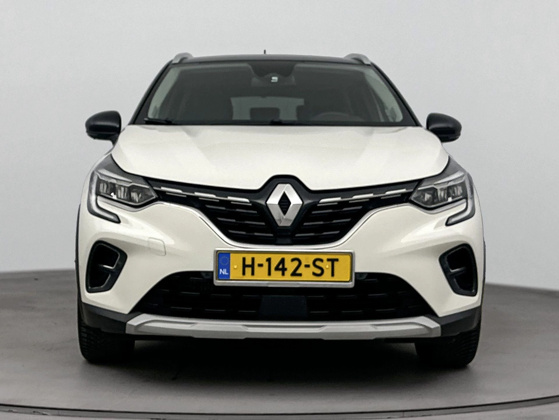 Renault-Captur-image-4