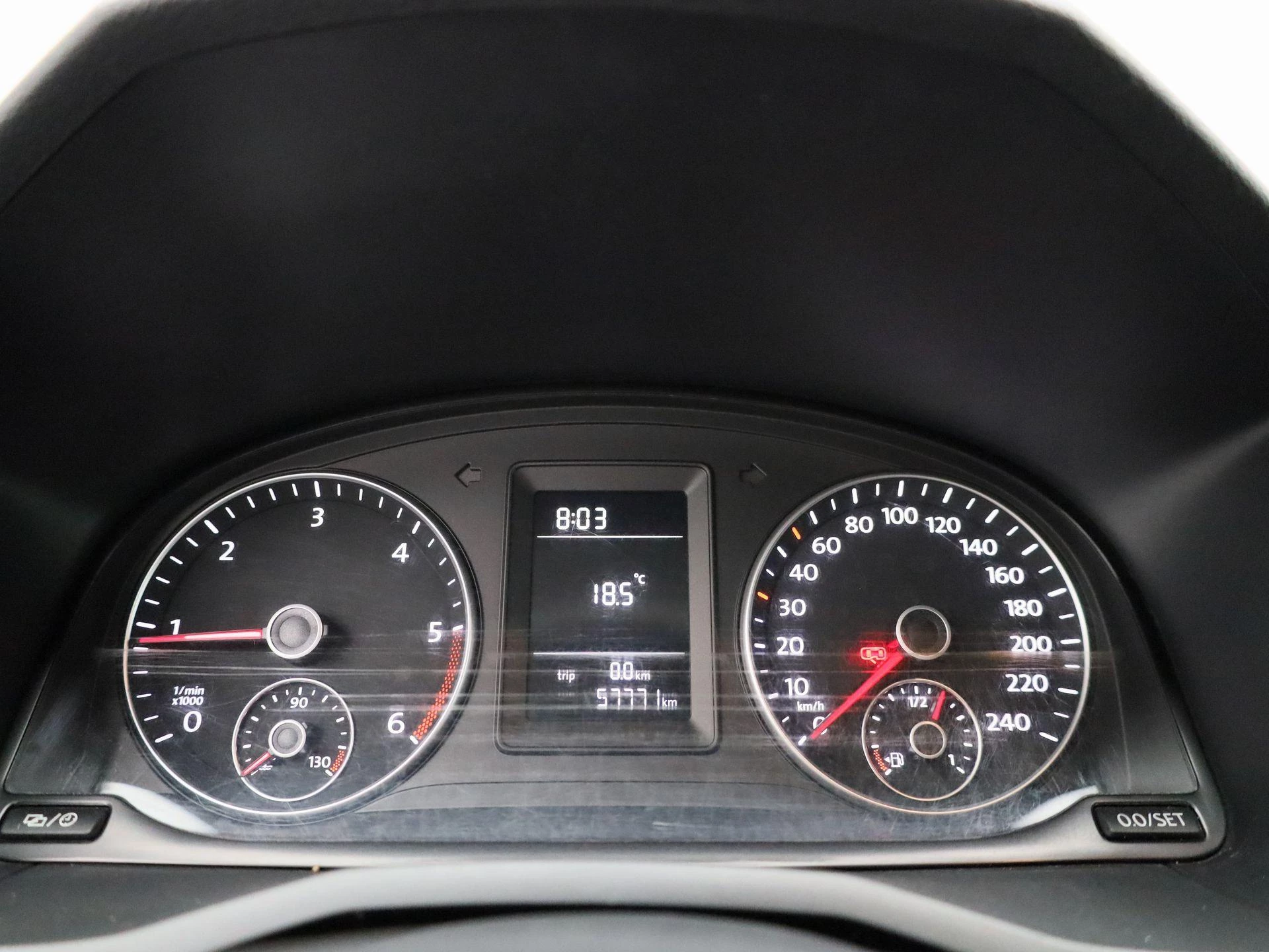 Volkswagen-Caddy-image-7