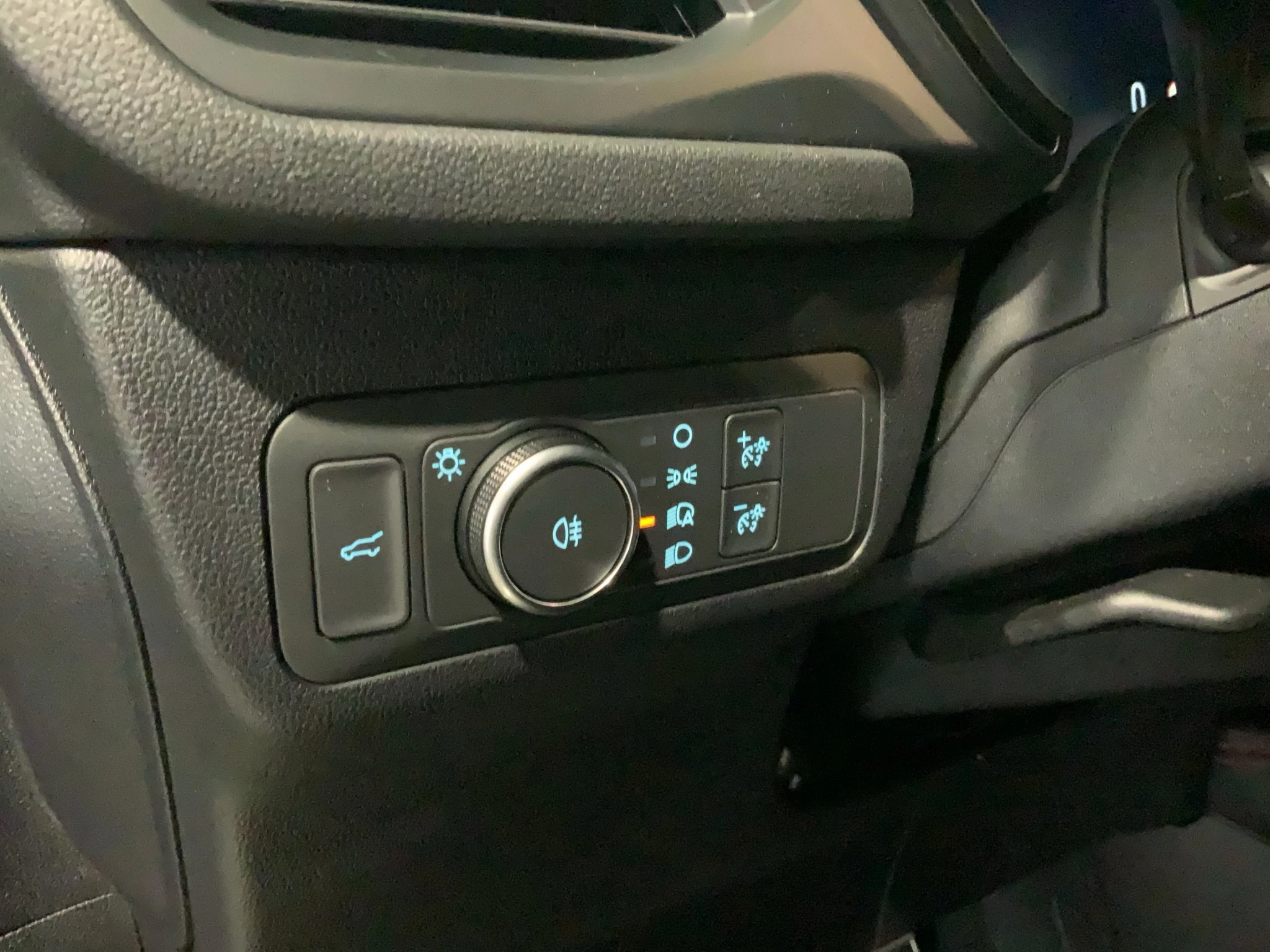 Ford Kuga ST-Line X Aut.*360GRAD*LED-MATRIX*NAVI*GRA*WINTER-PKT.