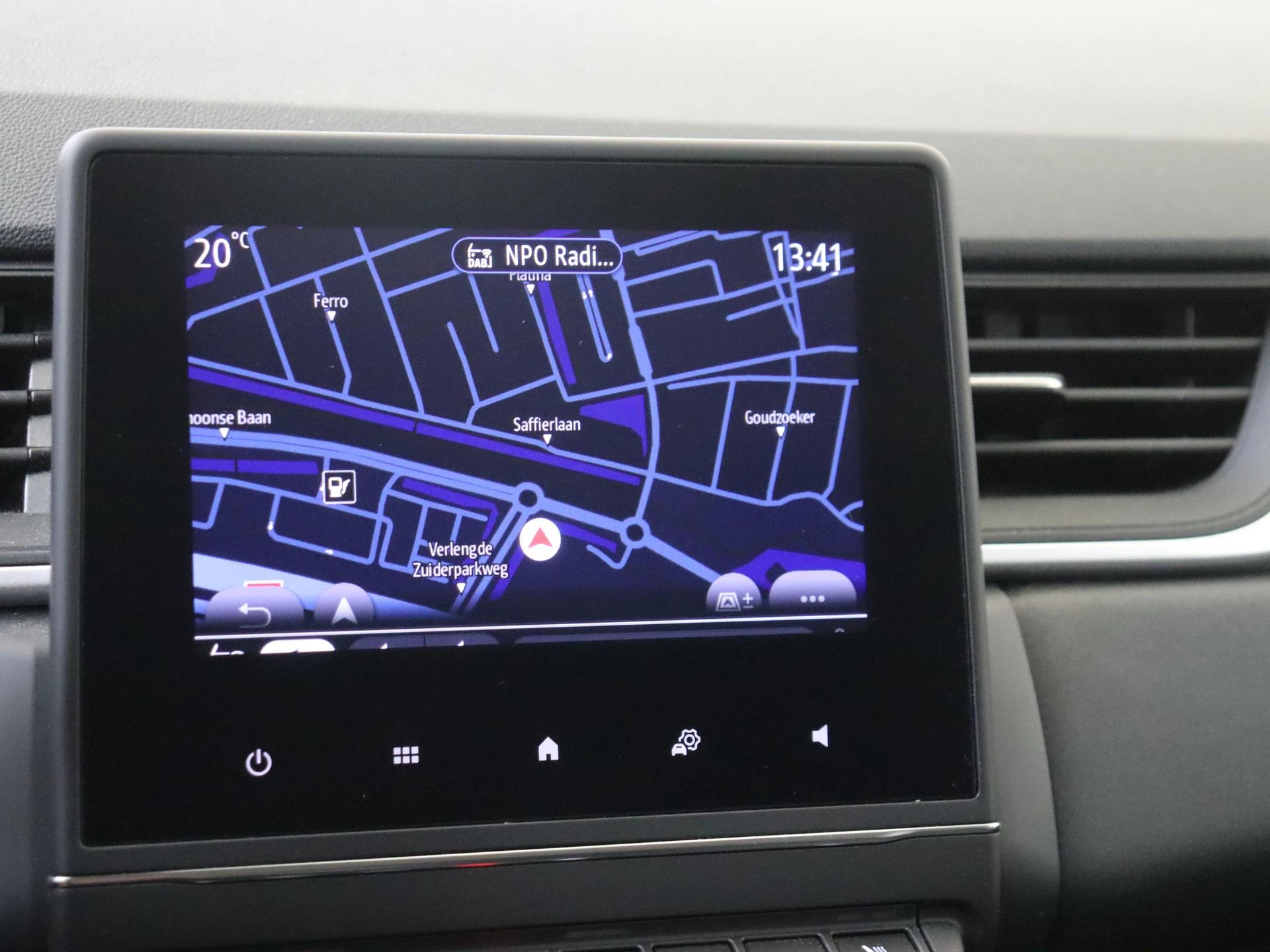 Renault-Captur-image-15