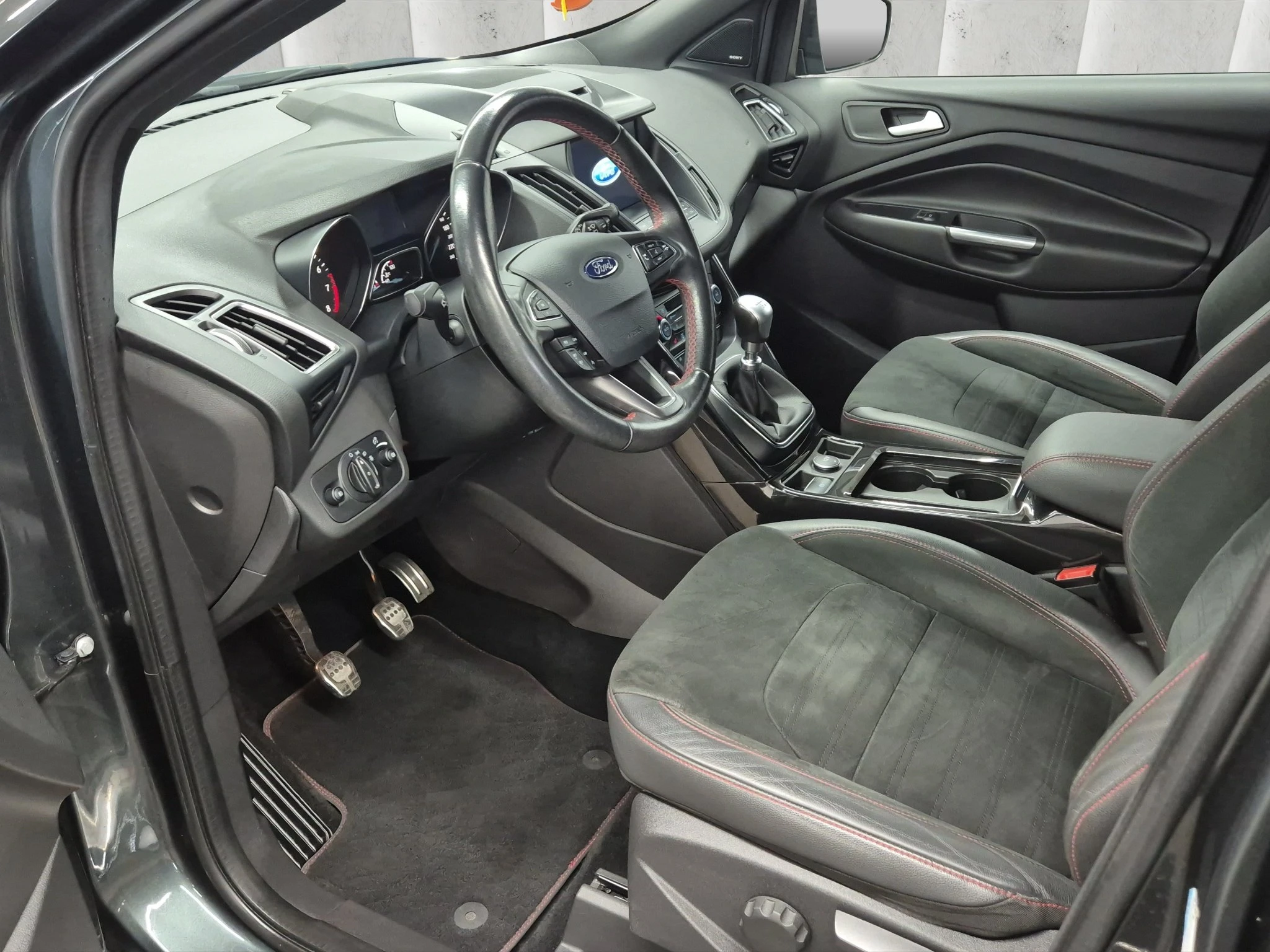 Ford-Kuga-image-9