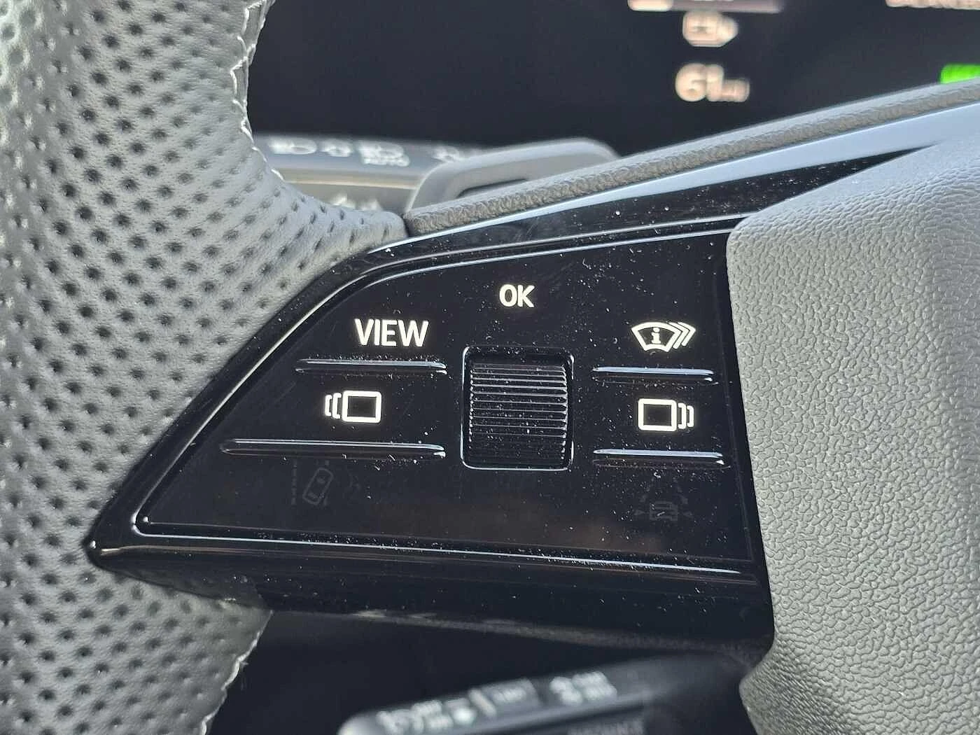 Audi-Q4 e-tron-image-33