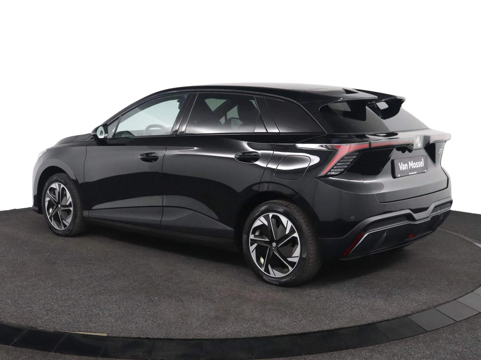 MG MG4 Long Range Luxury 64 kWh