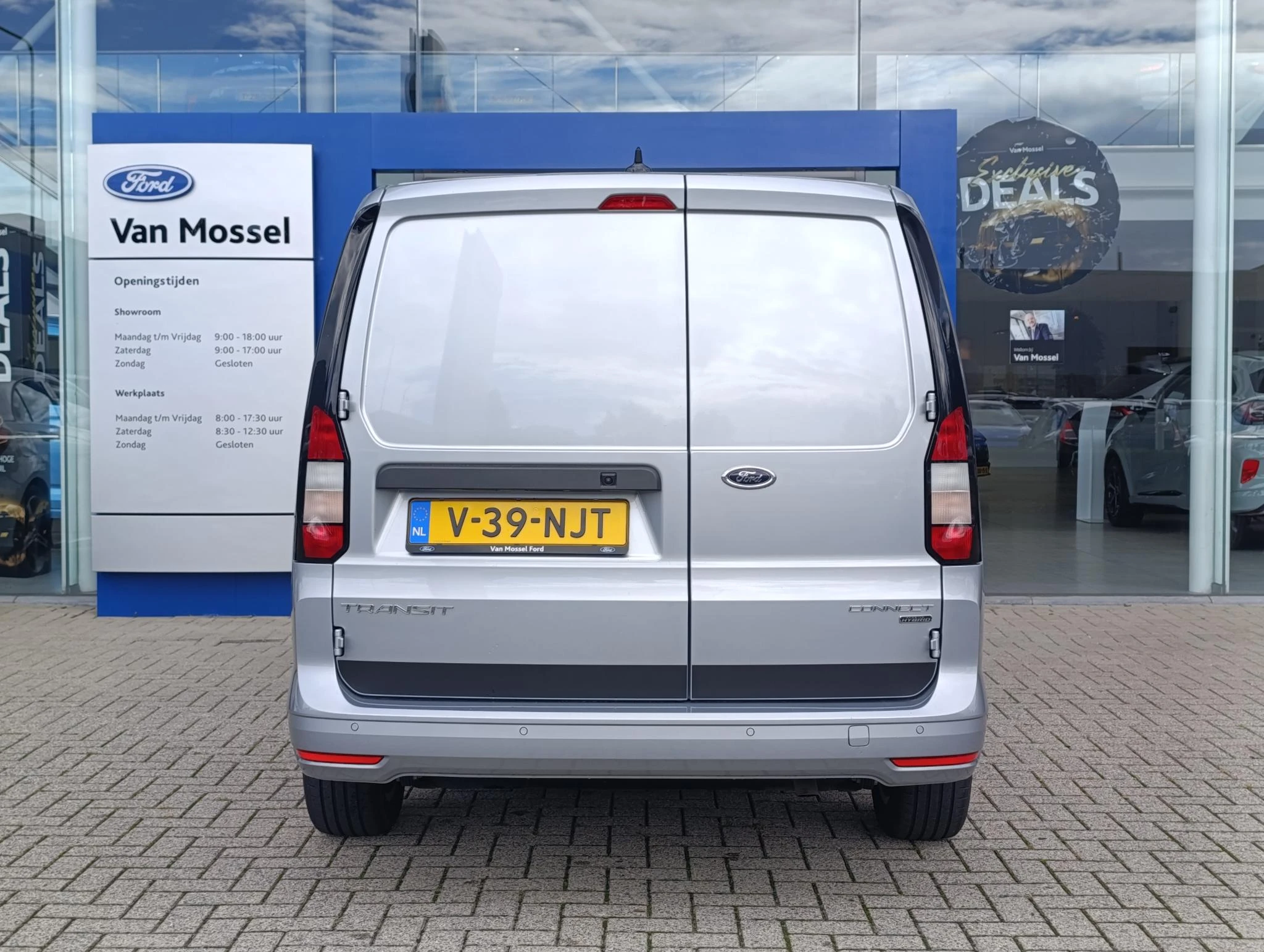 Ford-Transit Connect-image-3