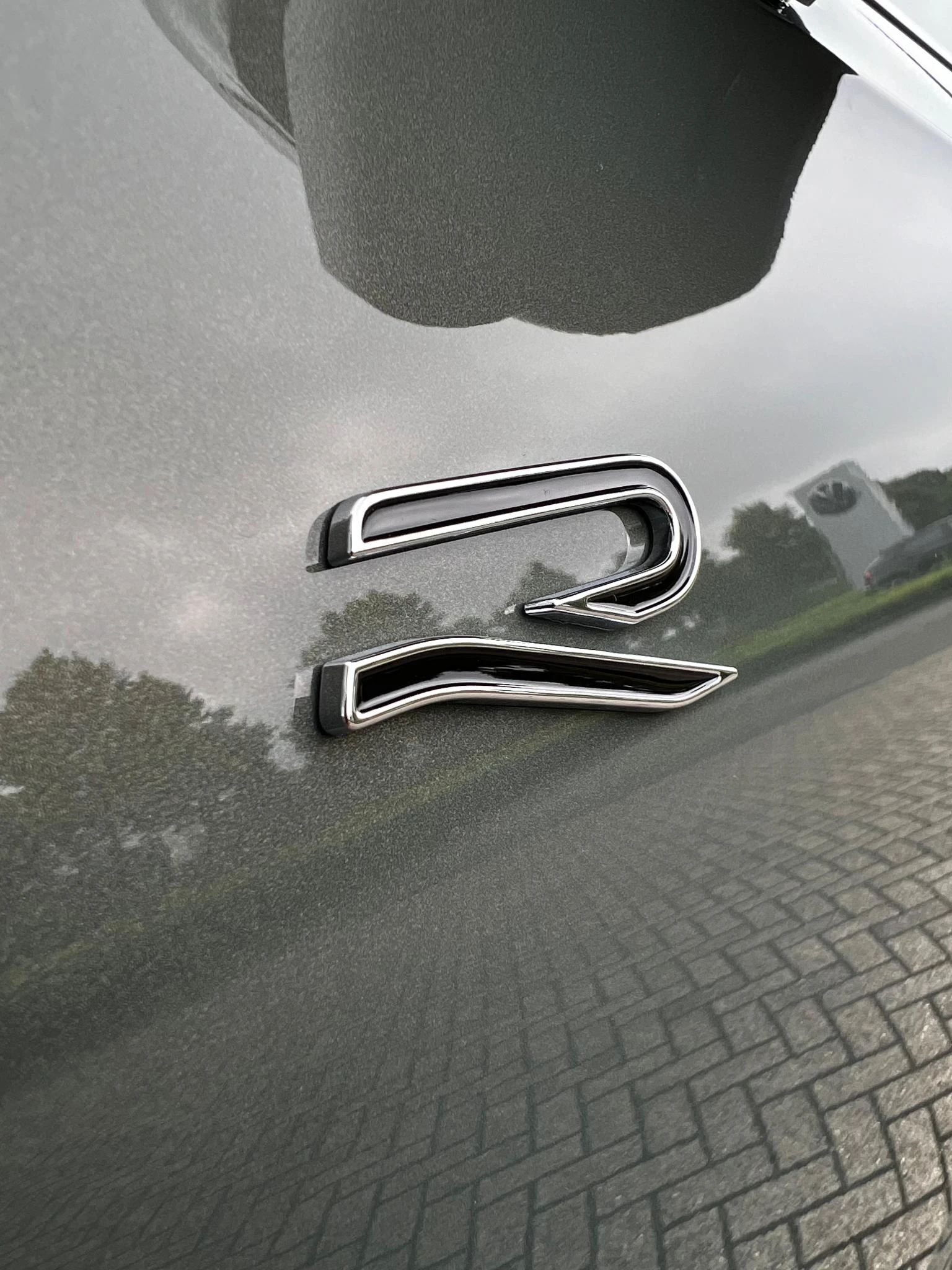 Volkswagen-Tiguan-image-20