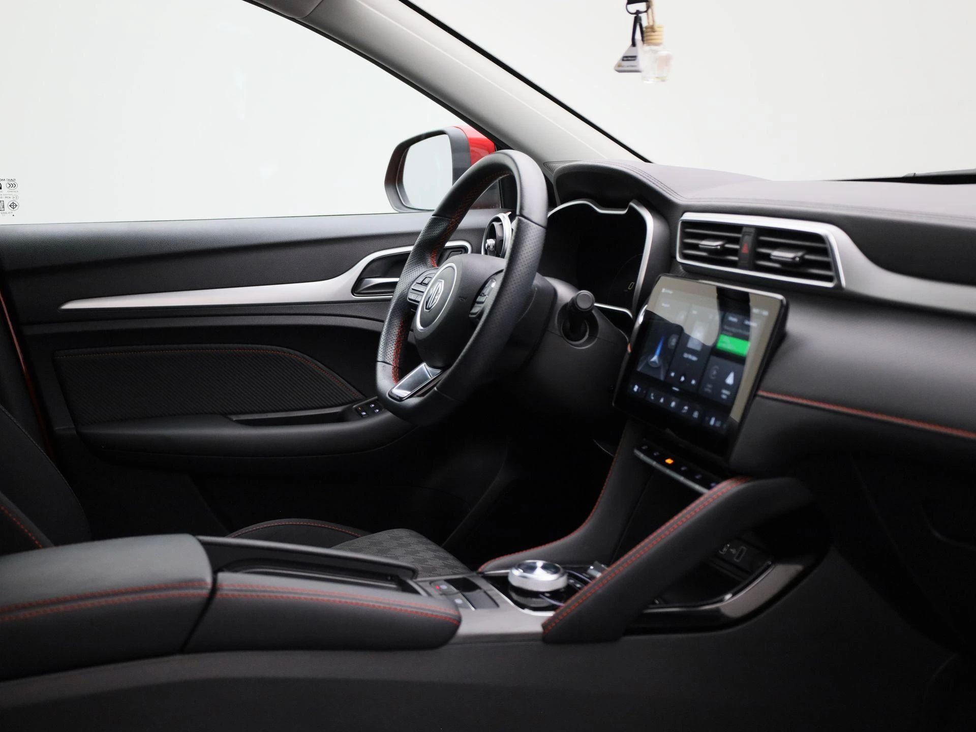 MG-ZS-image-31